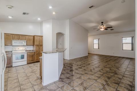 4011 E Trigger Way, Gilbert, AZ 85297 photo 6