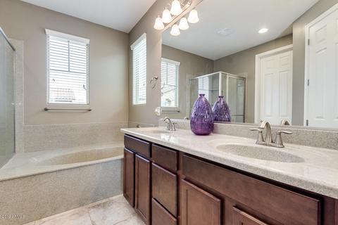 857 S Osborn Ln, Gilbert, AZ 85296 photo 23