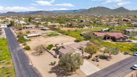 206 E Jordon Ln, Phoenix, AZ 85086 photo 4