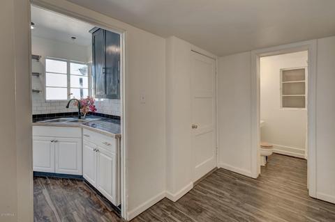 502 E Cheery Lynn Rd, Phoenix, AZ 85012 photo 11