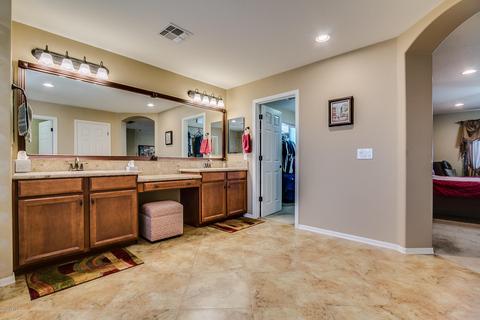 2509 E Carob Dr, Gilbert, AZ 85298 photo 66