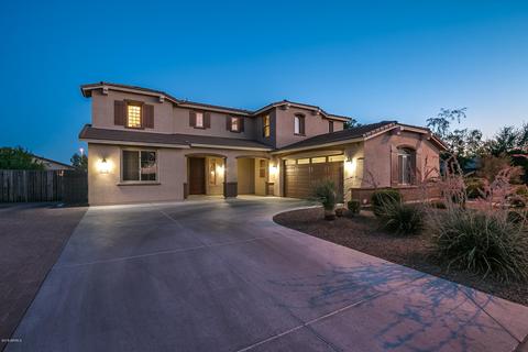 2509 E Carob Dr, Gilbert, AZ 85298 photo 14