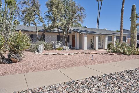 3724 E Garden Dr, Phoenix, AZ 85028 photo 1
