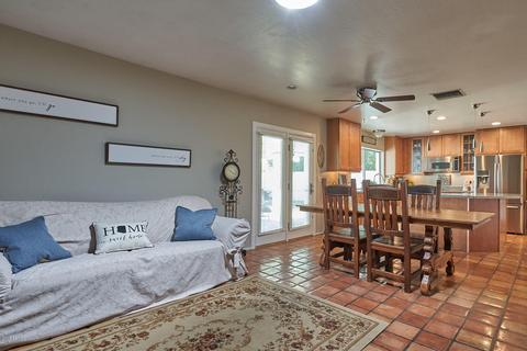 3724 E Garden Dr, Phoenix, AZ 85028 photo 3