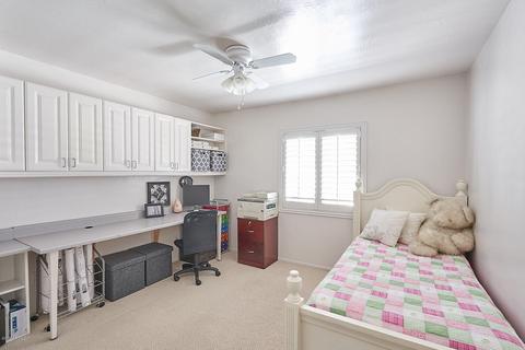 3724 E Garden Dr, Phoenix, AZ 85028 photo 11