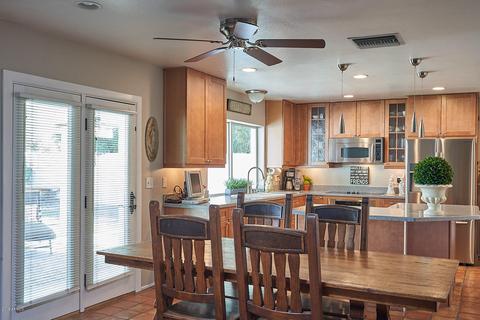 3724 E Garden Dr, Phoenix, AZ 85028 photo 4