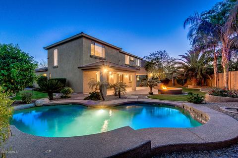 1308 E Kingbird Dr, Gilbert, AZ 85297 photo 2