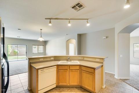 4571 E Tremaine Ct, Gilbert, AZ 85234 photo 15