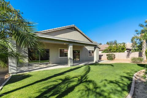 4571 E Tremaine Ct, Gilbert, AZ 85234 photo 5