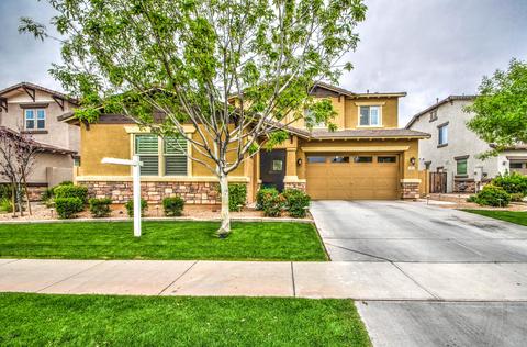 3932 E Amber Ln, Gilbert, AZ 85296 photo 9