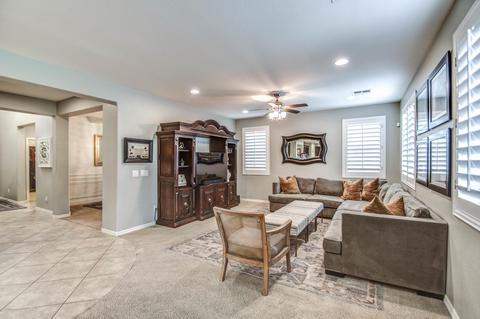 3932 E Amber Ln, Gilbert, AZ 85296 photo 5