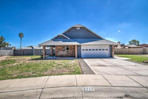 2219 E Buffalo St, Chandler, AZ 85225