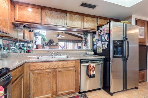 2705 E Cactus Rd, Phoenix, AZ 85032 photo 21
