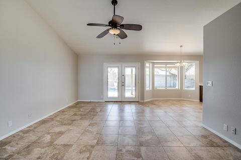 2205 E Sherri Dr, Gilbert, AZ 85296 photo 3