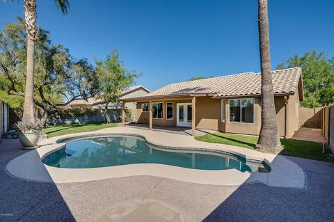 2205 E Sherri Dr, Gilbert, AZ 85296 photo 5