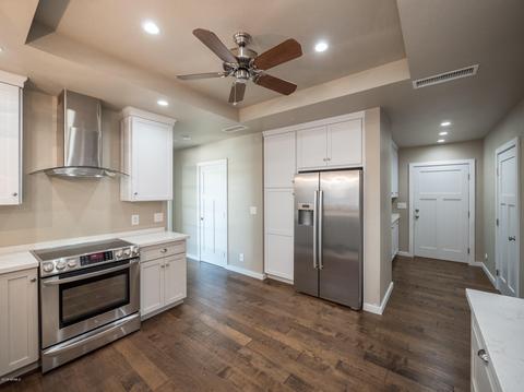 812 W Earll Dr, Phoenix, AZ 85013 photo 5
