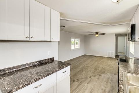 7228 E Inverness Ave, Mesa, AZ 85209 photo 9