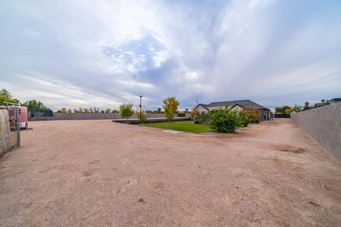69 S Sawyer Ln, Gilbert, AZ 85296 photo 94