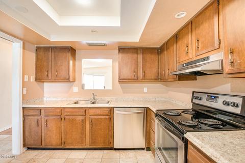 6529 N 24th Dr, Phoenix, AZ 85015 photo 8