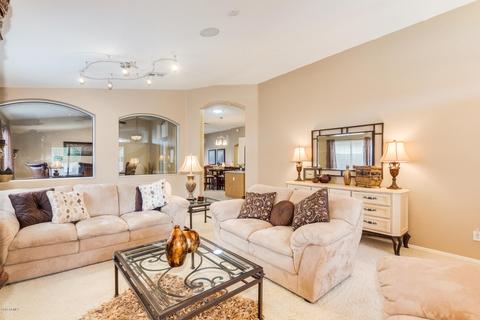 526 N Bridlegate Dr, Gilbert, AZ 85234 photo 4