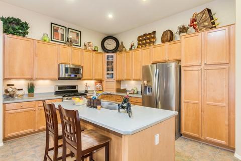 526 N Bridlegate Dr, Gilbert, AZ 85234 photo 8
