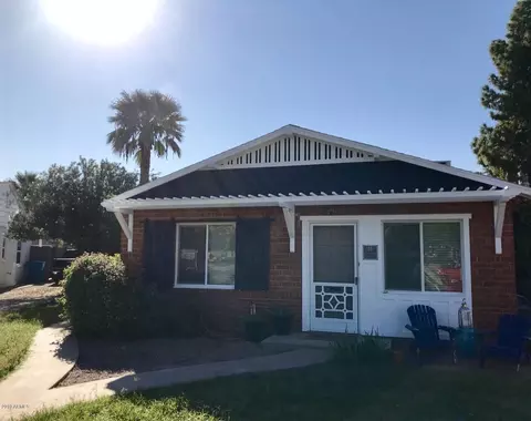 35 E Woodward Dr, Phoenix, AZ 85004 photo 1