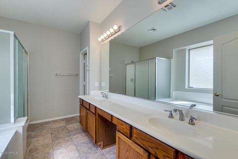 1041 E Sherri Dr, Gilbert, AZ 85296 photo 21