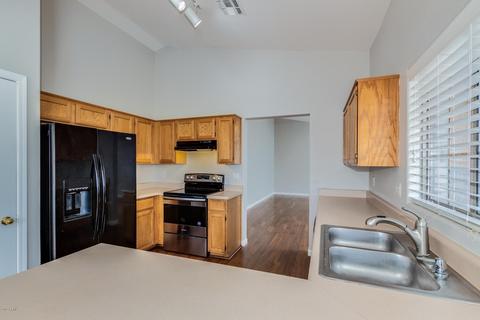 2034 E Aire Libre Ave, Phoenix, AZ 85022 photo 7