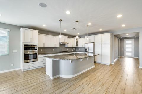 3356 E Penedes Dr, Gilbert, AZ 85298 photo 2
