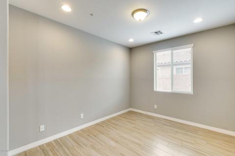 3356 E Penedes Dr, Gilbert, AZ 85298 photo 3