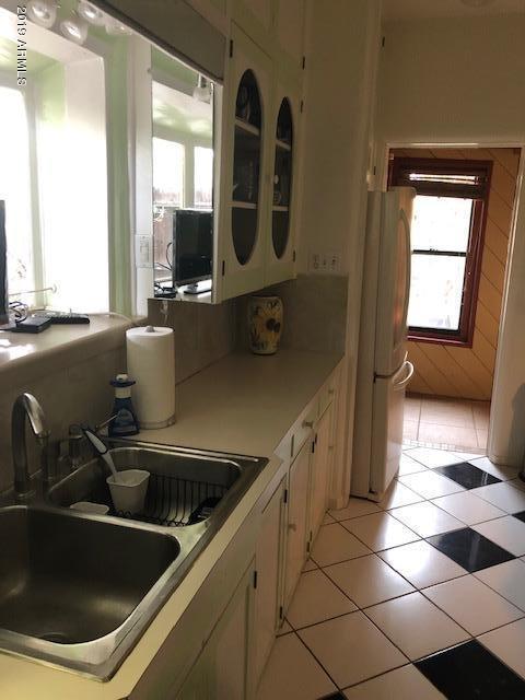 1565 E Cheery Lynn Rd E, Phoenix, AZ 85014 photo 18