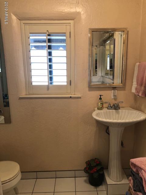 1565 E Cheery Lynn Rd E, Phoenix, AZ 85014 photo 24