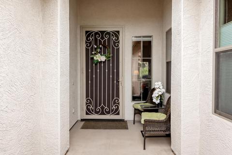 1267 E Mary Ln, Gilbert, AZ 85295 photo 3