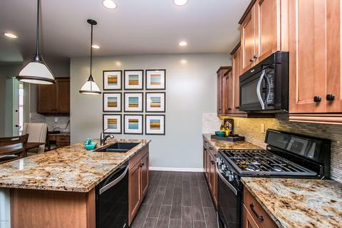 4049 E Amber Ln, Gilbert, AZ 85296 photo 16