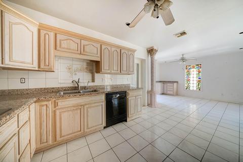 5332 E Oak St, Phoenix, AZ 85008 photo 11