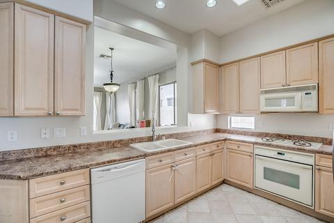 652 E Krista Way, Tempe, AZ 85284 photo 3