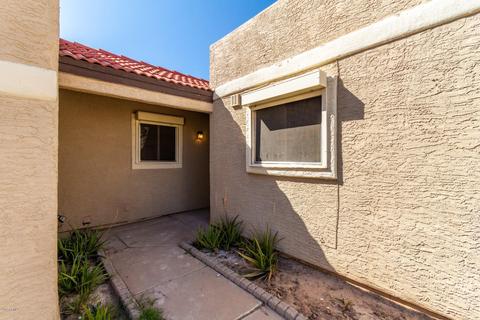 420 E Pecan Rd, Phoenix, AZ 85040 photo 3