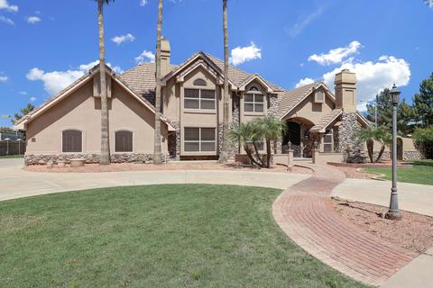 648 E Harwell Rd, Gilbert, AZ 85234 photo 4