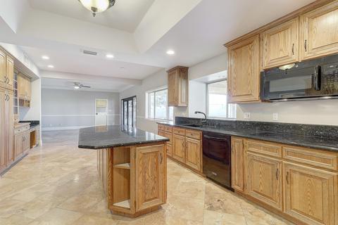 648 E Harwell Rd, Gilbert, AZ 85234 photo 10