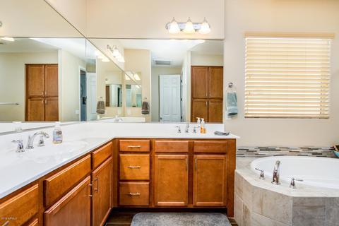 3935 E Ficus Way, Gilbert, AZ 85298 photo 17
