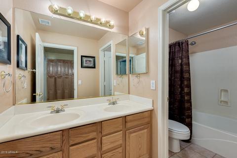 4028 E Adobe Dr, Phoenix, AZ 85050 photo 24