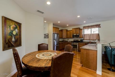 13 E Foothill Dr, Phoenix, AZ 85020 photo 12