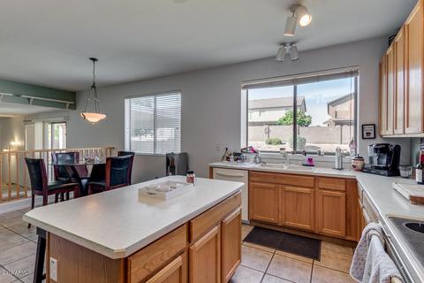 6410 W Hackamore Dr, Phoenix, AZ 85083 photo 12