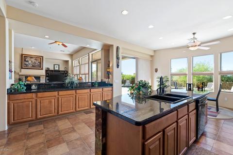 2114 E Beth Dr, Phoenix, AZ 85042 photo 10