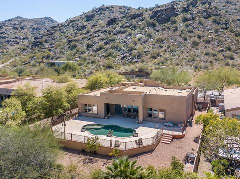 2114 E Beth Dr, Phoenix, AZ 85042 photo 2