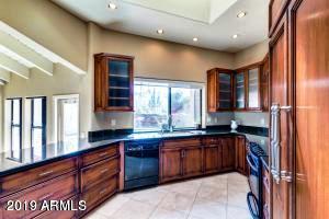 2126 E Northview Ave, Phoenix, AZ 85020 photo 8