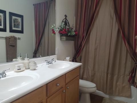 1010 E Cantebria Dr, Gilbert, AZ 85296 photo 14