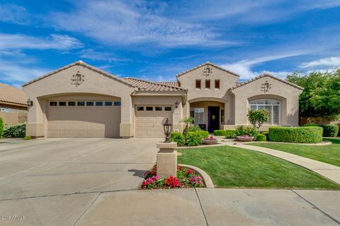 744 E Hampton Ct, Gilbert, AZ 85295 photo 2