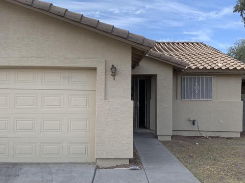 2837 E Mobile Ln, Phoenix, AZ 85040 photo 2