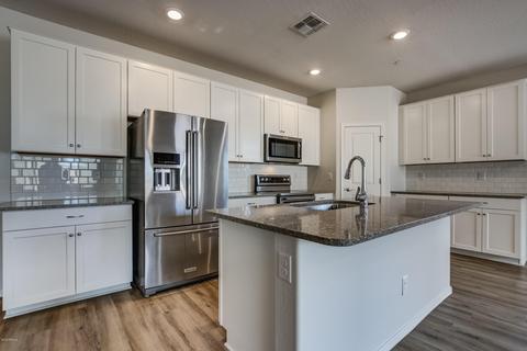 7406 E Flower Ave, Mesa, AZ 85208 photo 2